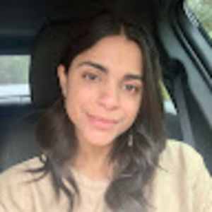 Meet your Posher, Karina